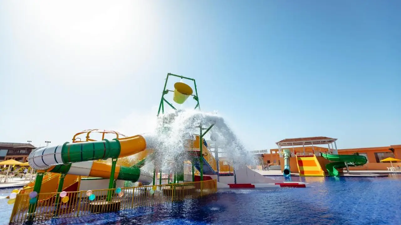 الفندق الباتروس فيتا ريزورت - بورتوفينو - مرسى علم